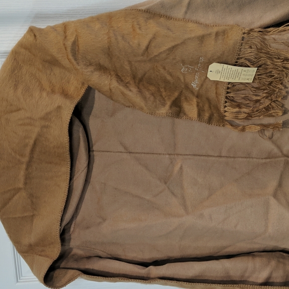 Milano style of Italy, wool& cashmere - Picture 6 of 7